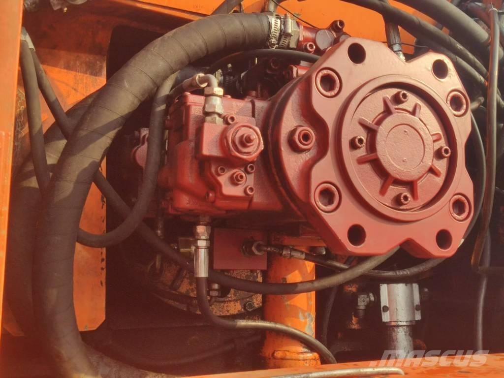 Doosan DH210W-7 Pelle sur pneus