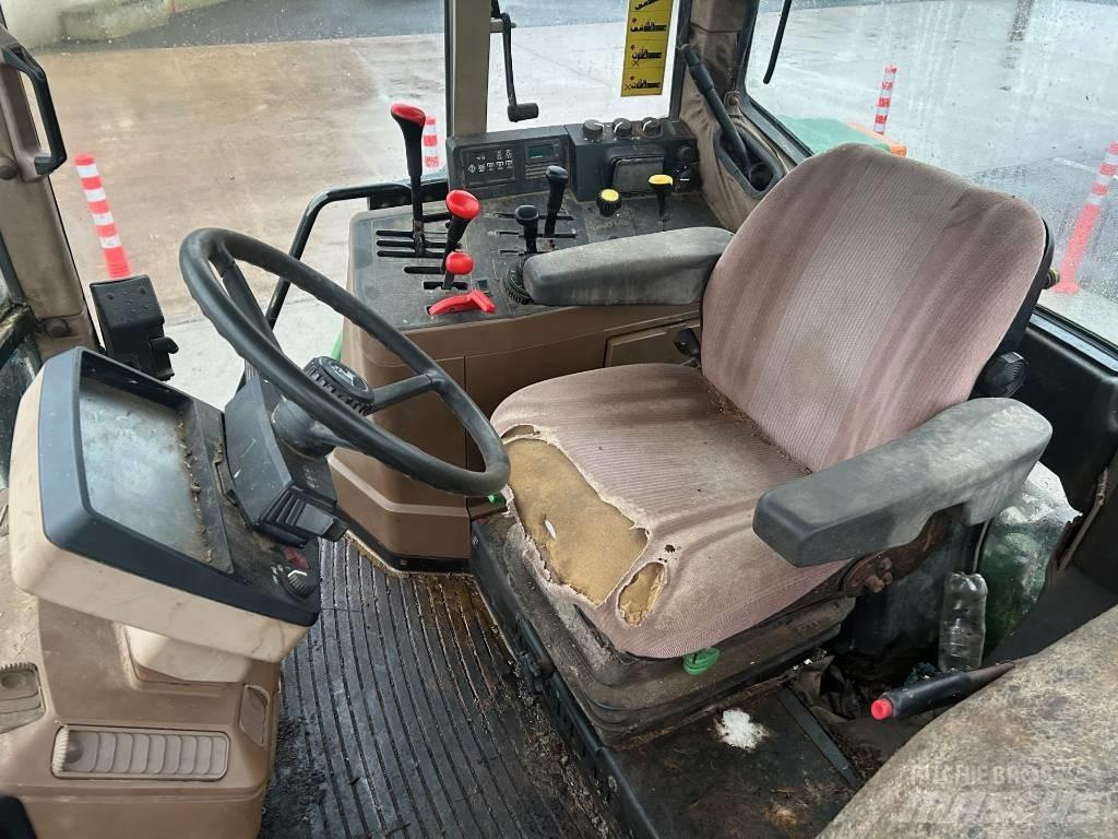 John Deere 6400 Tracteur