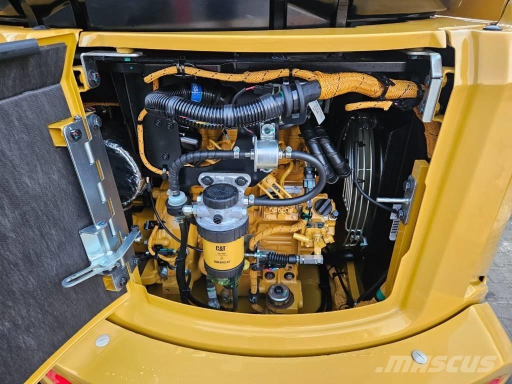 CAT 302.7 CR Mini pelle < 7t
