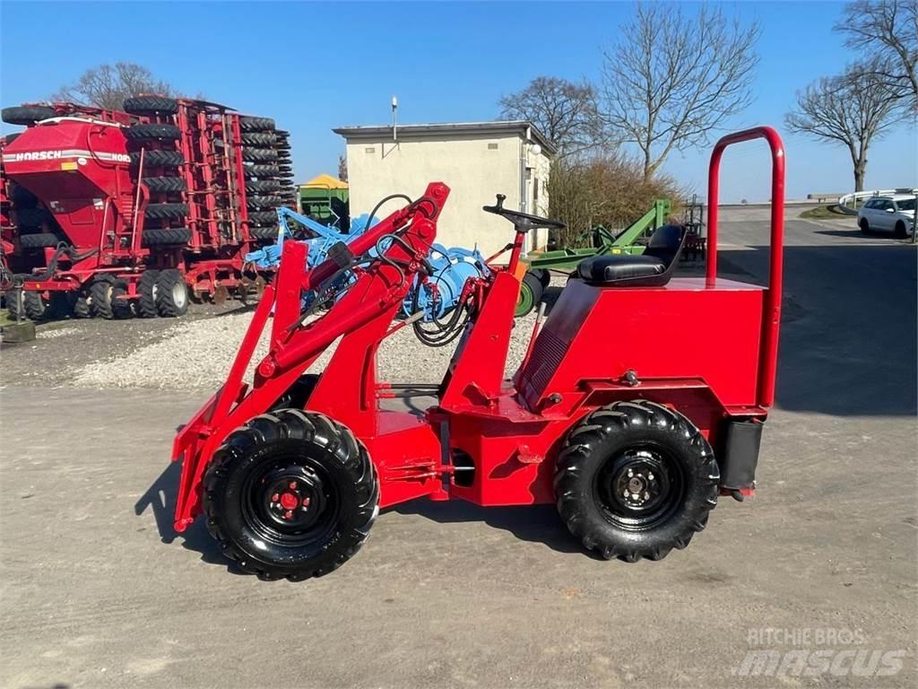 Weidemann 1302 Mini chargeuse