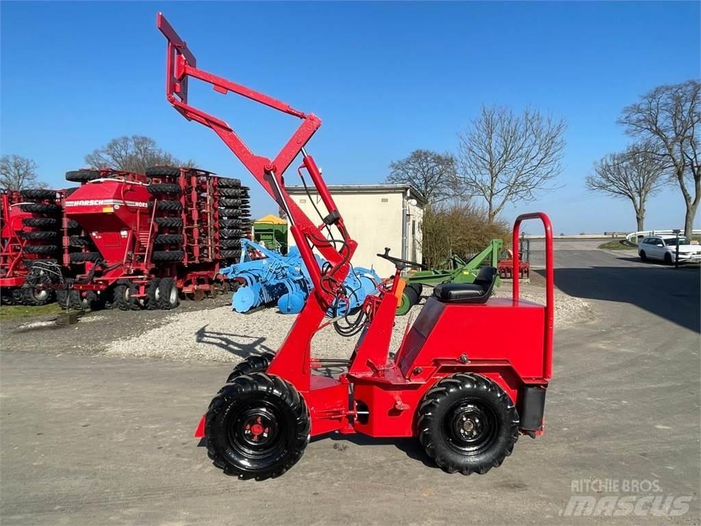 Weidemann 1302 Mini chargeuse