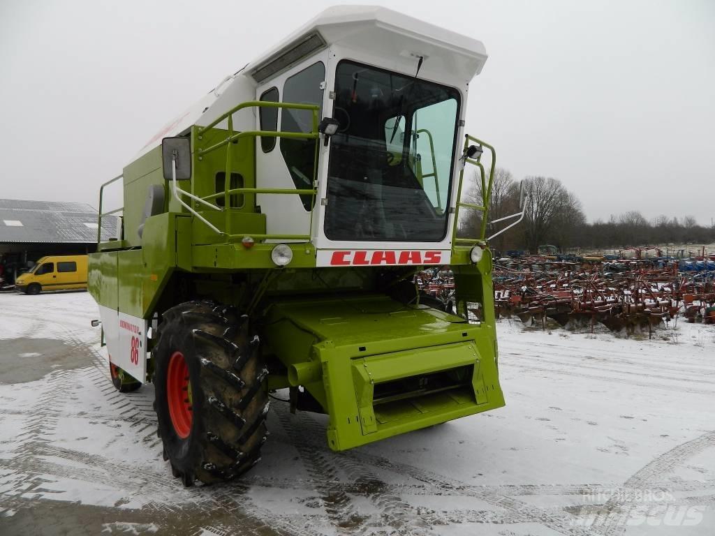 CLAAS Dominator 86 Moissonneuse batteuse