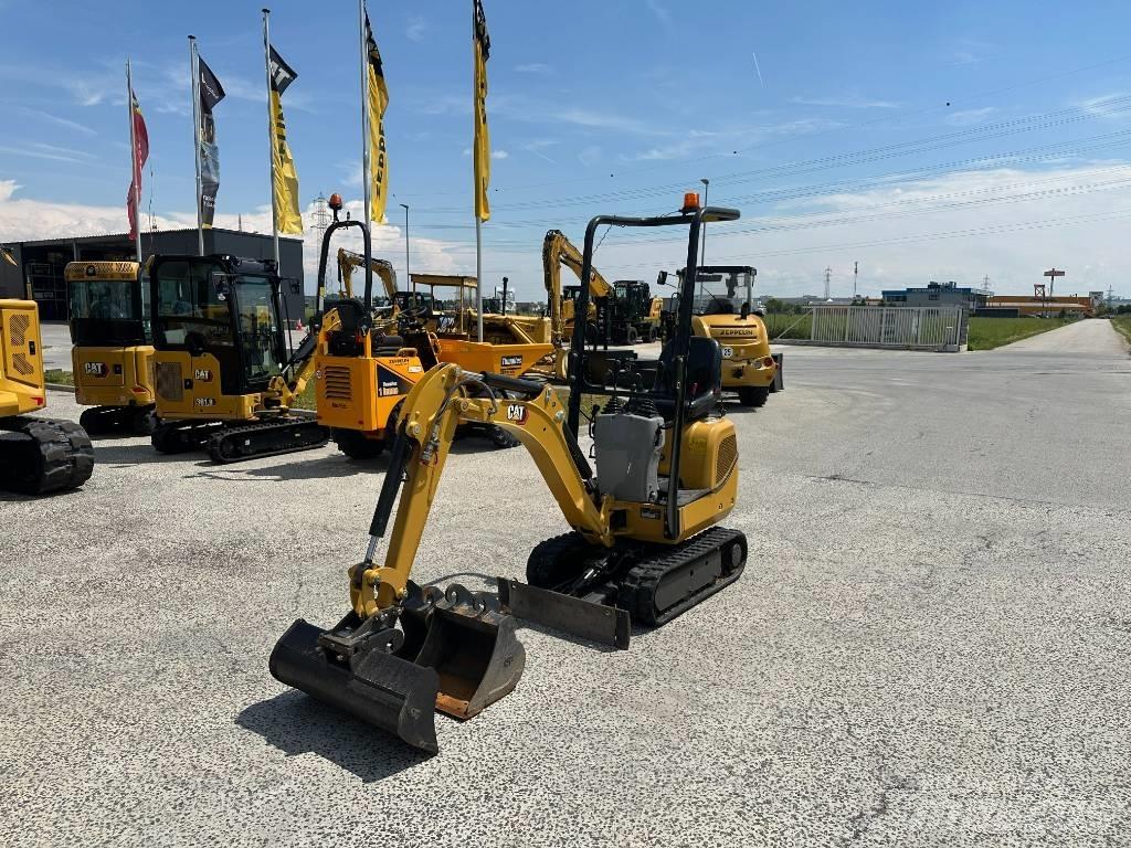 CAT 300.9 D Mini pelle < 7t