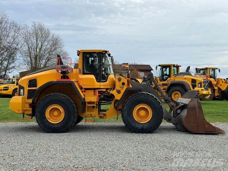 Volvo L 220 H Chargeuse sur pneus