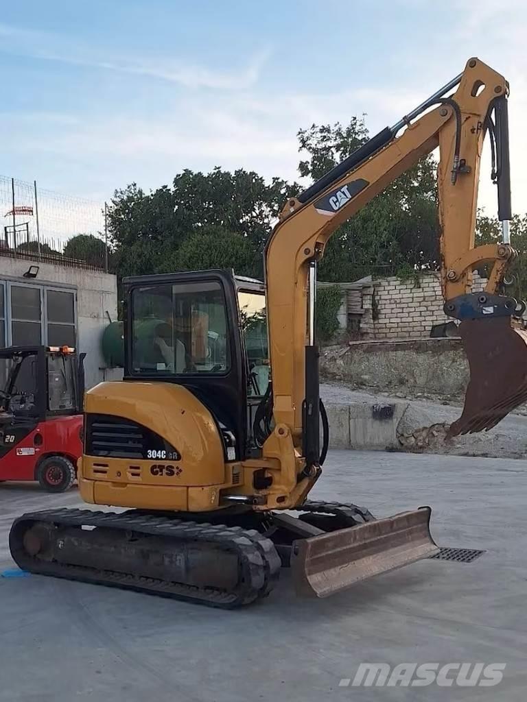 CAT 304CR Mini pelle < 7t