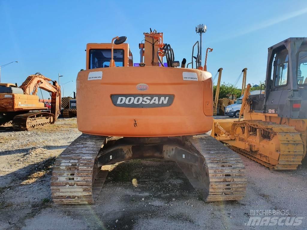 Doosan DX 235 LCR Pelle sur chenilles