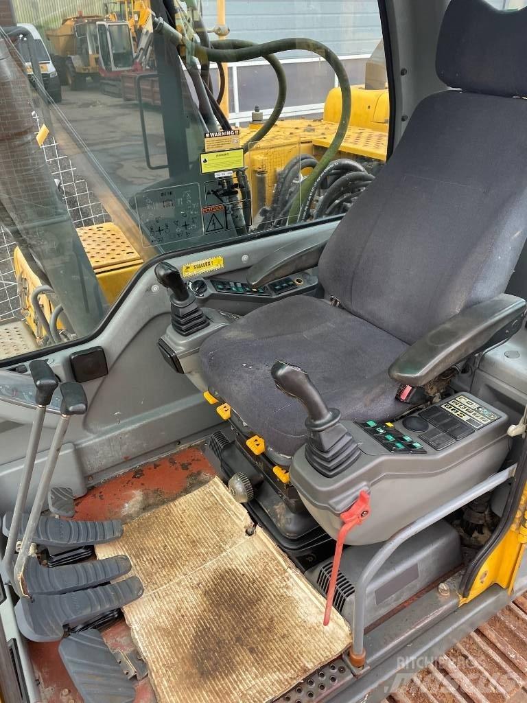 Volvo EC140B Pelle sur chenilles