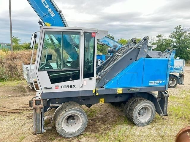 Fuchs MHL 320 Pelle à déchets