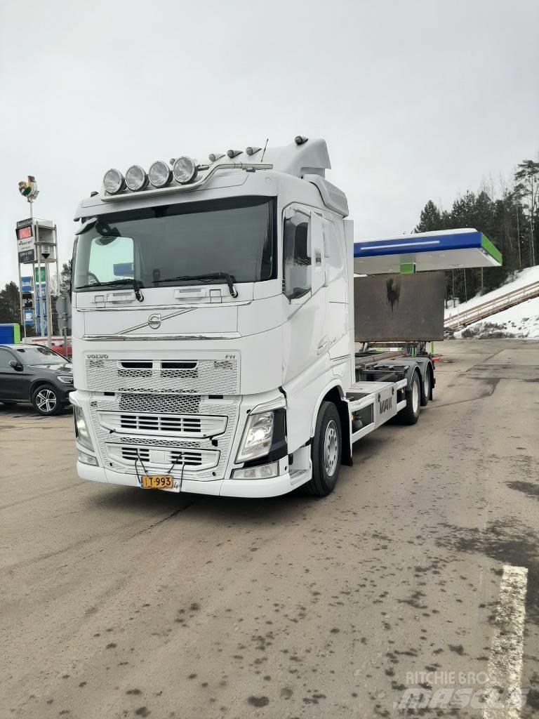 Volvo FH 13 Camion porte container