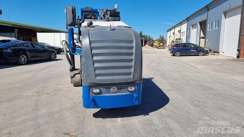 Wirtgen W 50 DC Fraiseuse à froid