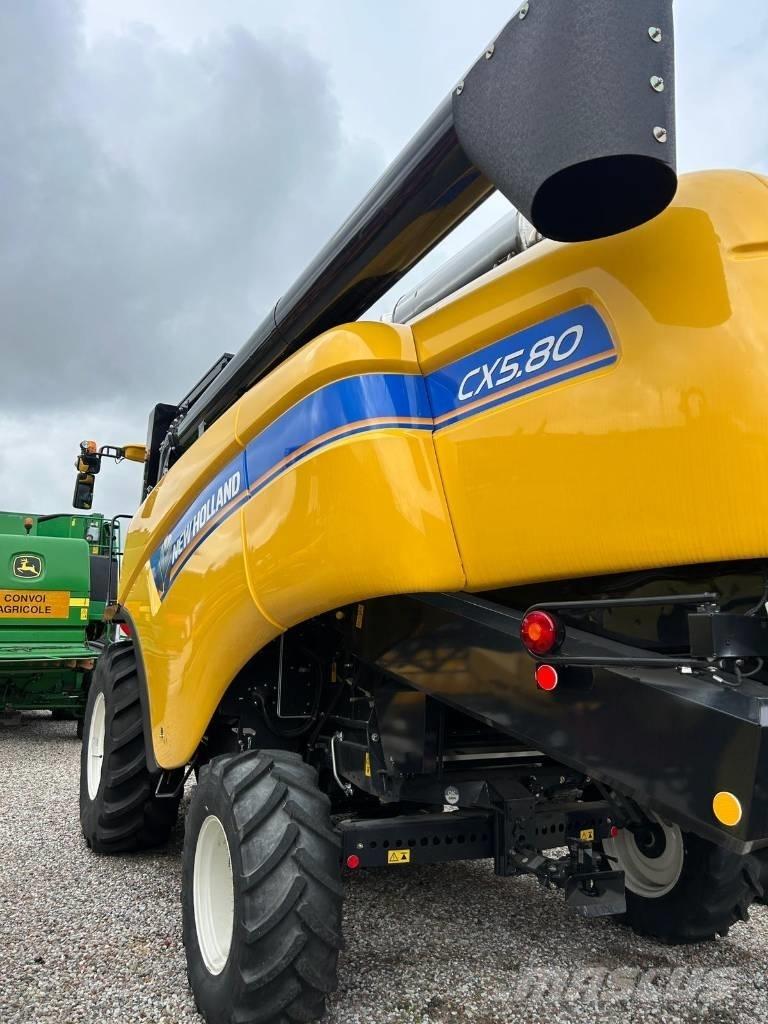 New Holland CX 5.80 Moissonneuse batteuse