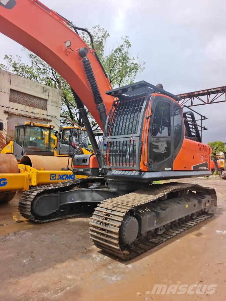 Doosan DX 300LC-9C Pelle sur chenilles