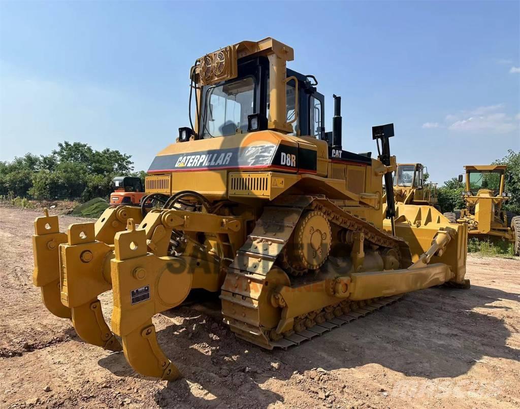 CAT D 8 R Bouteurs sur chenilles