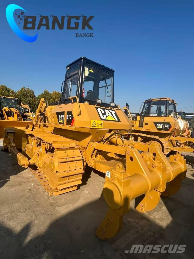 CAT D 7 G Niveleuse