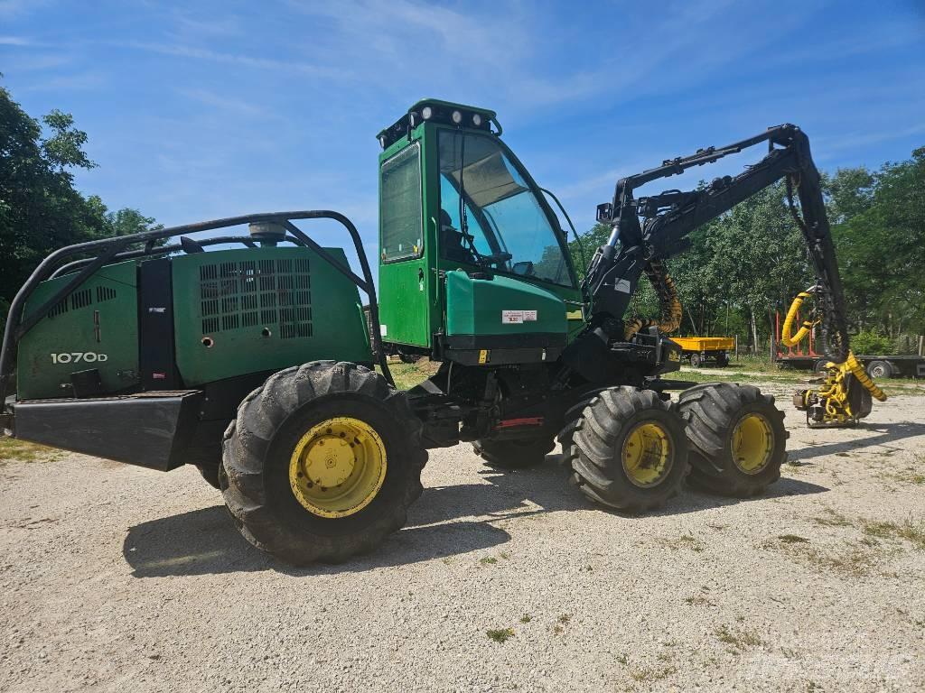 John Deere 1070 D Abatteuse