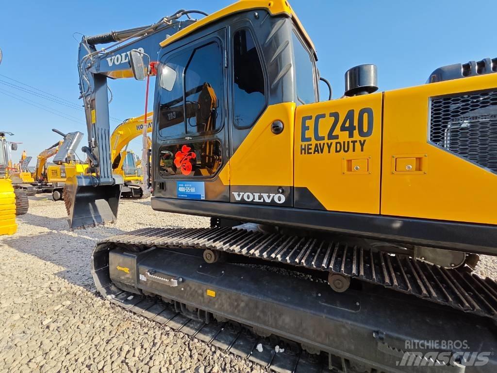 Volvo EC 240 B LC Pelle sur chenilles