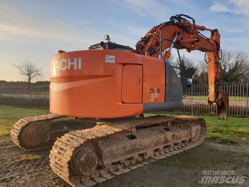Hitachi ZX225USLC-3 Pelle sur chenilles
