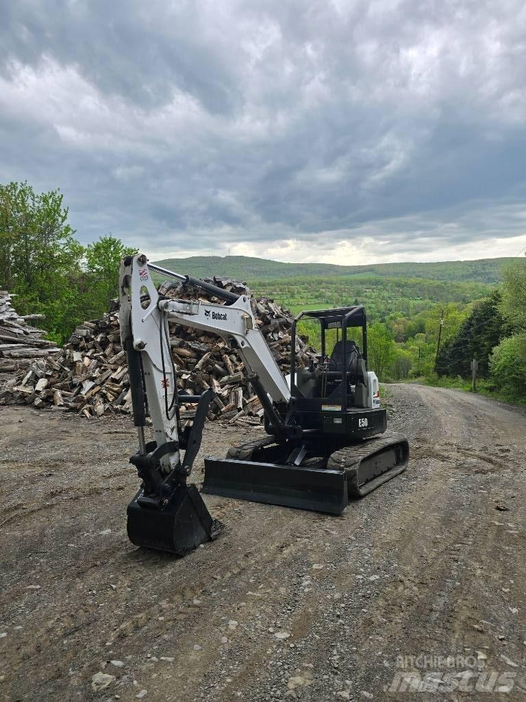 Bobcat E 50 Mini pelle < 7t