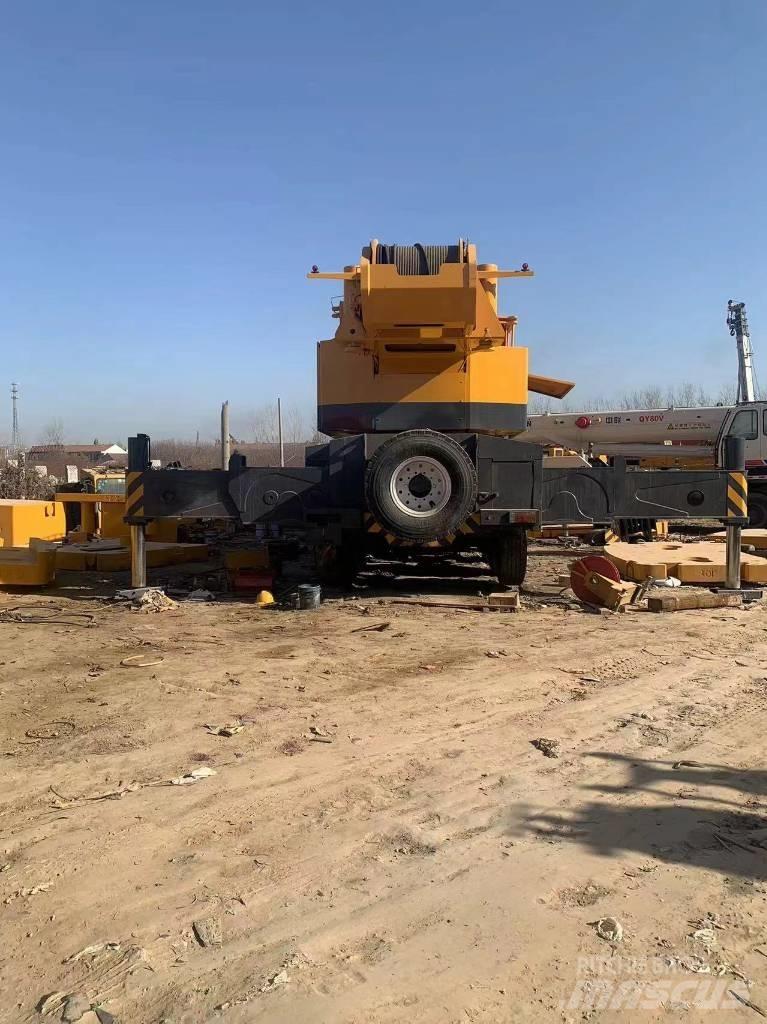 XCMG QY220 Grues tout terrain