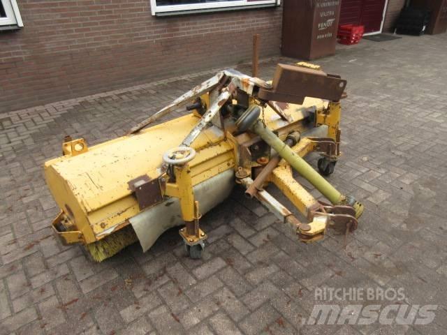 Riko M700 Autres équipements pour route et neige