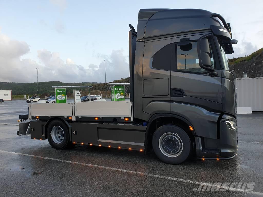 Iveco S-WAY 420 Autre camion