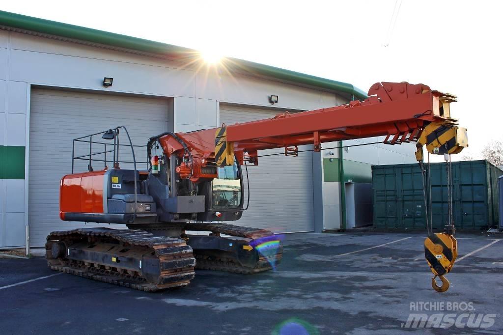 Hitachi ZX 210 LC-3 Pelle sur chenilles