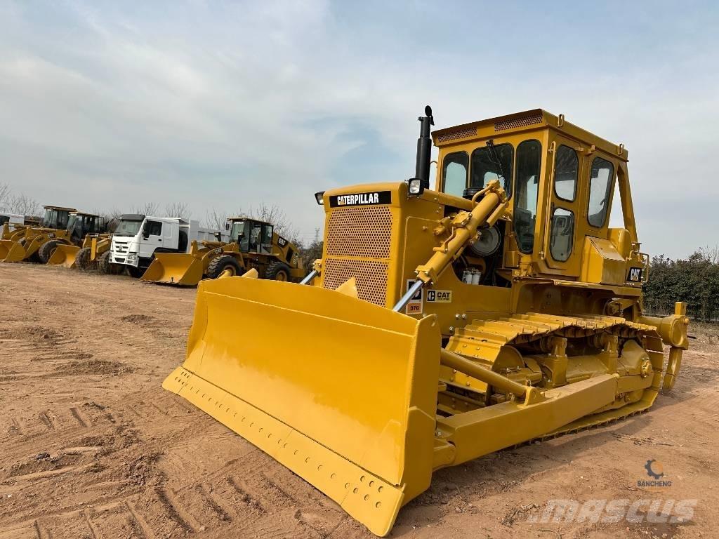 CAT D 7 G Bouteurs sur chenilles