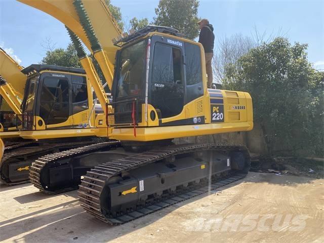 Komatsu PC 220-8 Pelle sur chenilles