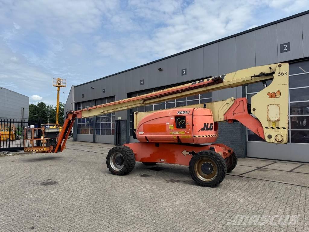 JLG 800 AJ Nacelles articulées