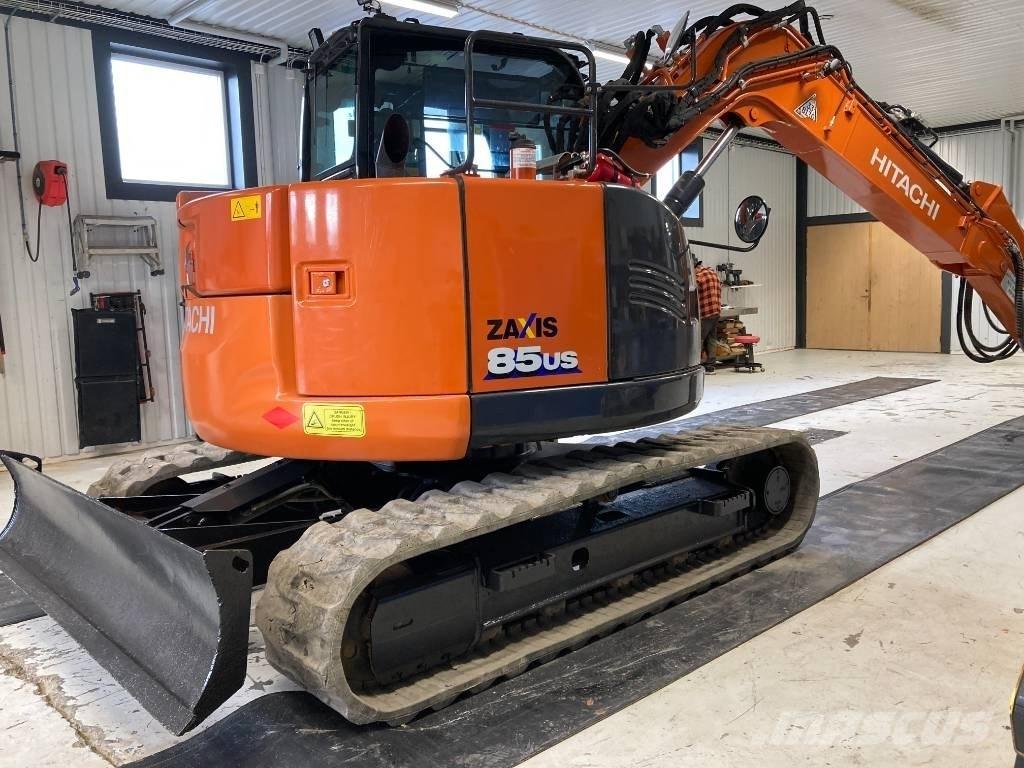 Hitachi ZX 85 US-6 Mini pelle 7t-12t