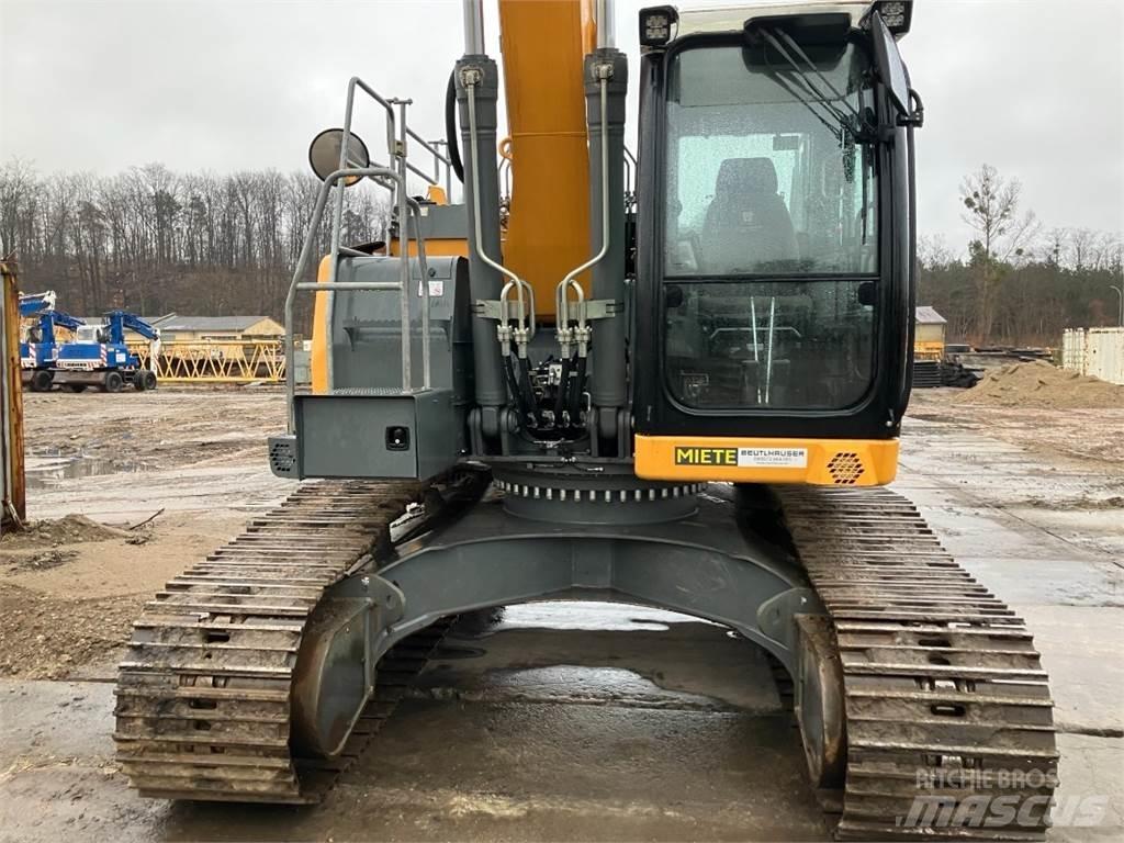 Liebherr R924 Pelle sur chenilles