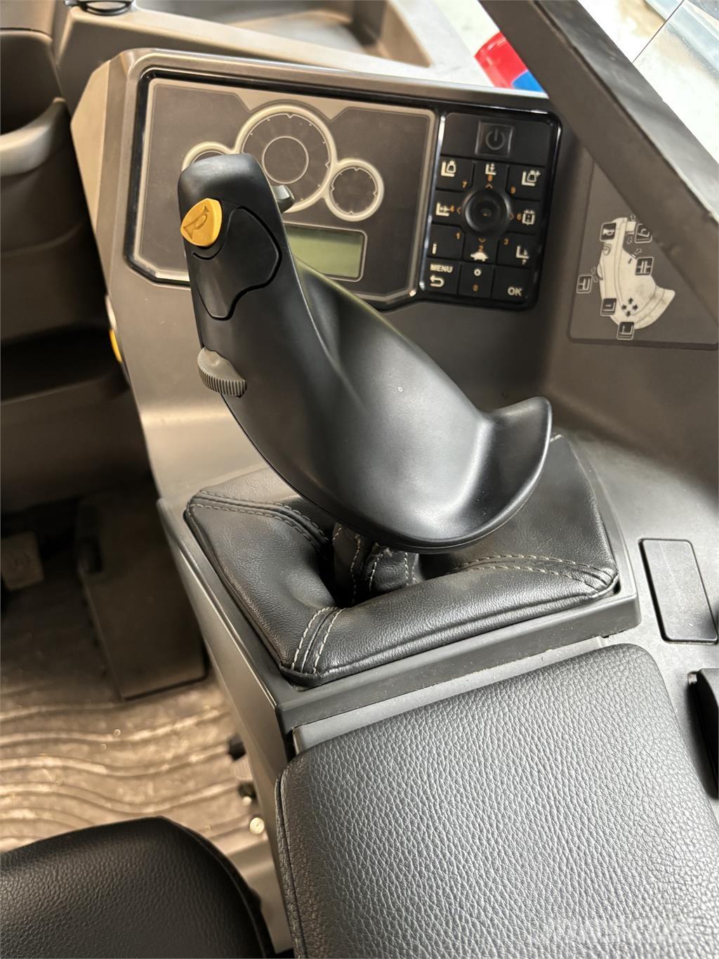 Atlet UHD200 Chariot à mât rétractable
