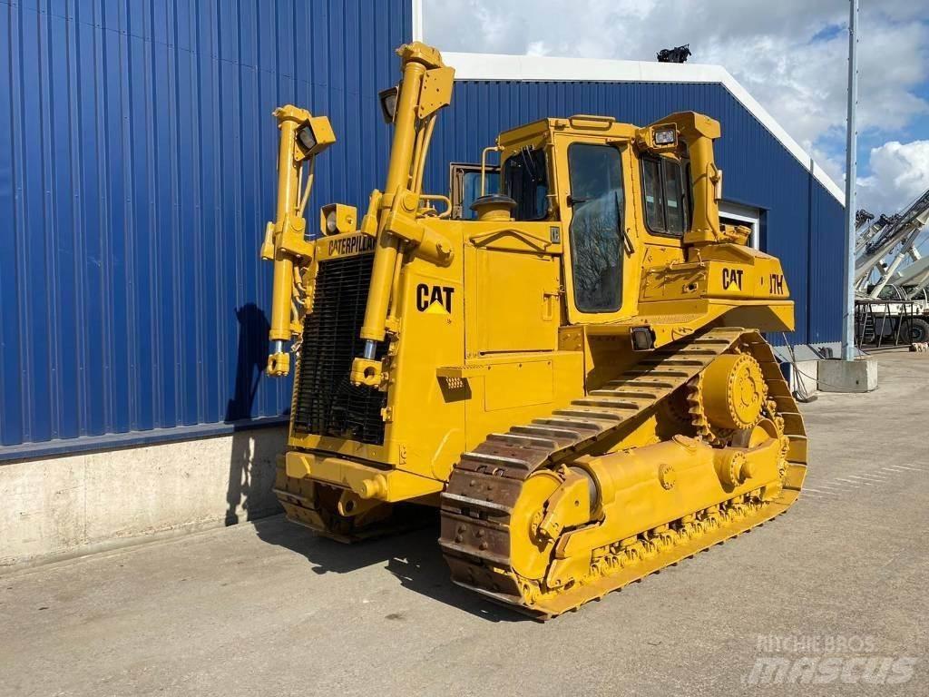 CAT D 7 H Bouteurs sur chenilles