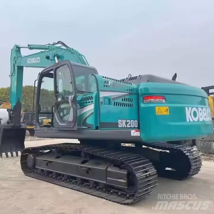 Kobelco SK200 Pelle sur chenilles