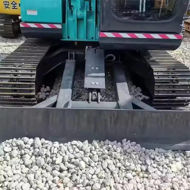 Kobelco SK200 Pelle sur chenilles