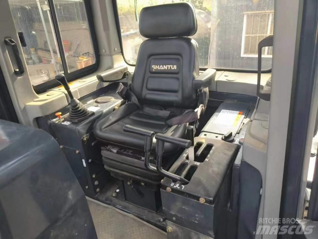 Shantui SD 16 Bouteurs sur chenilles