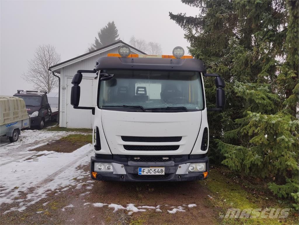 Iveco ML80E18 Camion dépannage