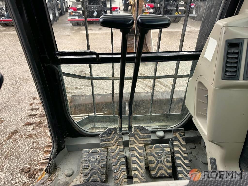 CAT 314 C LCR Pelle sur chenilles