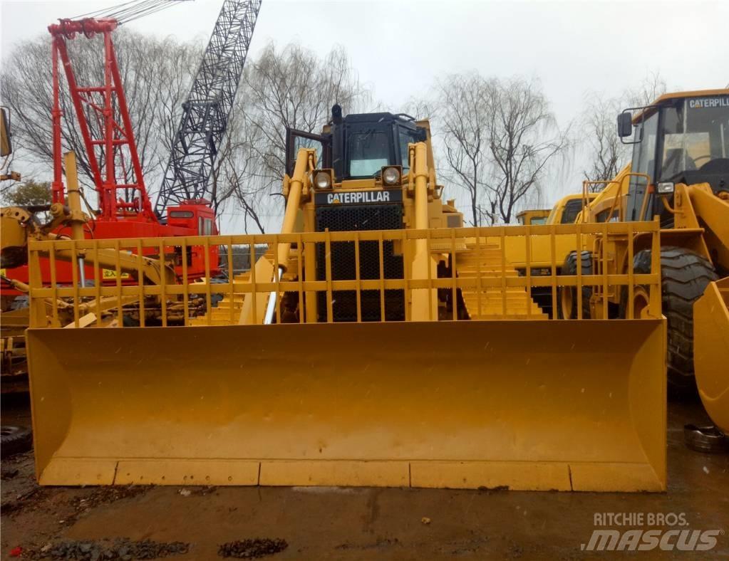 CAT D 7 R Bouteurs sur chenilles