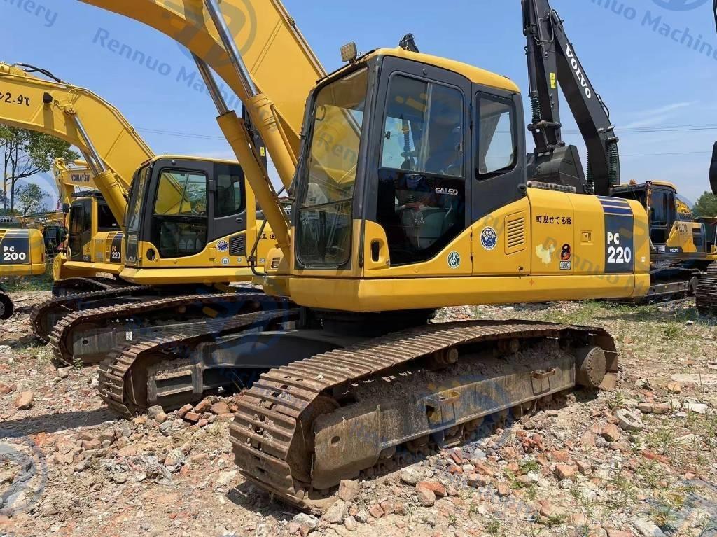 Komatsu PC220-7 Pelle sur chenilles