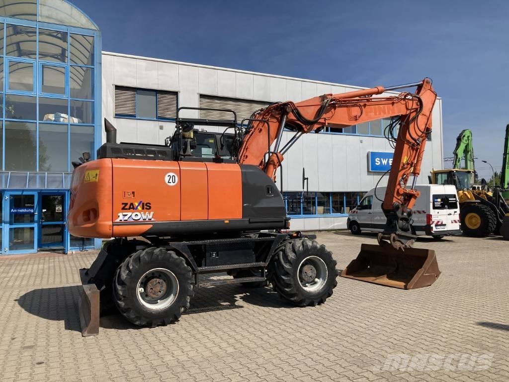 Hitachi ZX 170 W-6 Pelle sur pneus