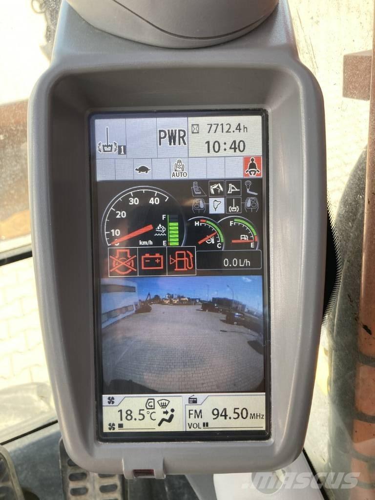 Hitachi ZX 170 W-6 Pelle sur pneus