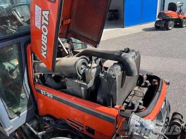 Kubota ST 30 Micro tracteur