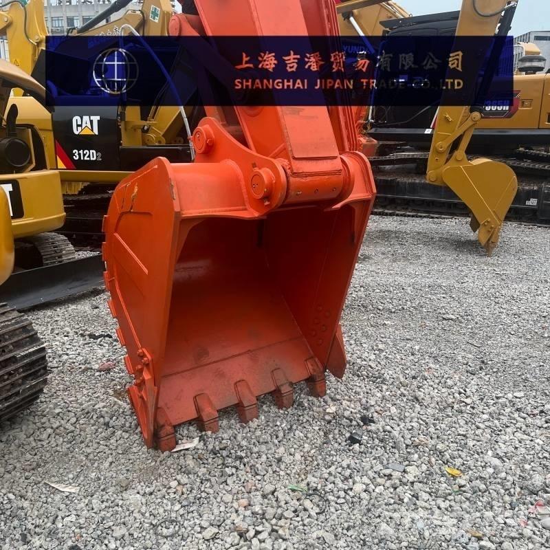 Hitachi ZX 200 Pelle sur chenilles