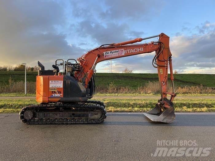 Hitachi ZX135US-6 Pelle sur chenilles