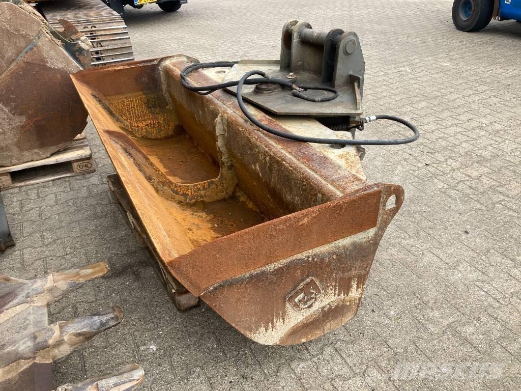 Komatsu PC 130-6K Pelle sur chenilles