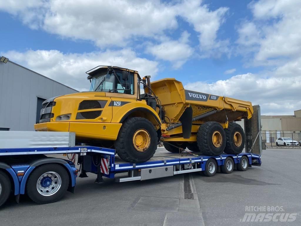 Volvo A 25 F Tombereau articulé