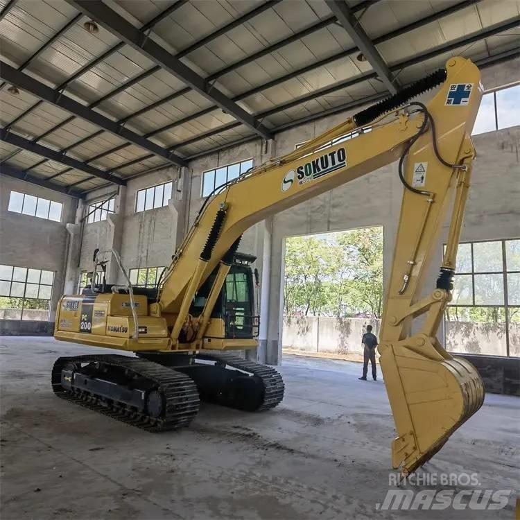 Komatsu PC200-8 Pelle sur chenilles
