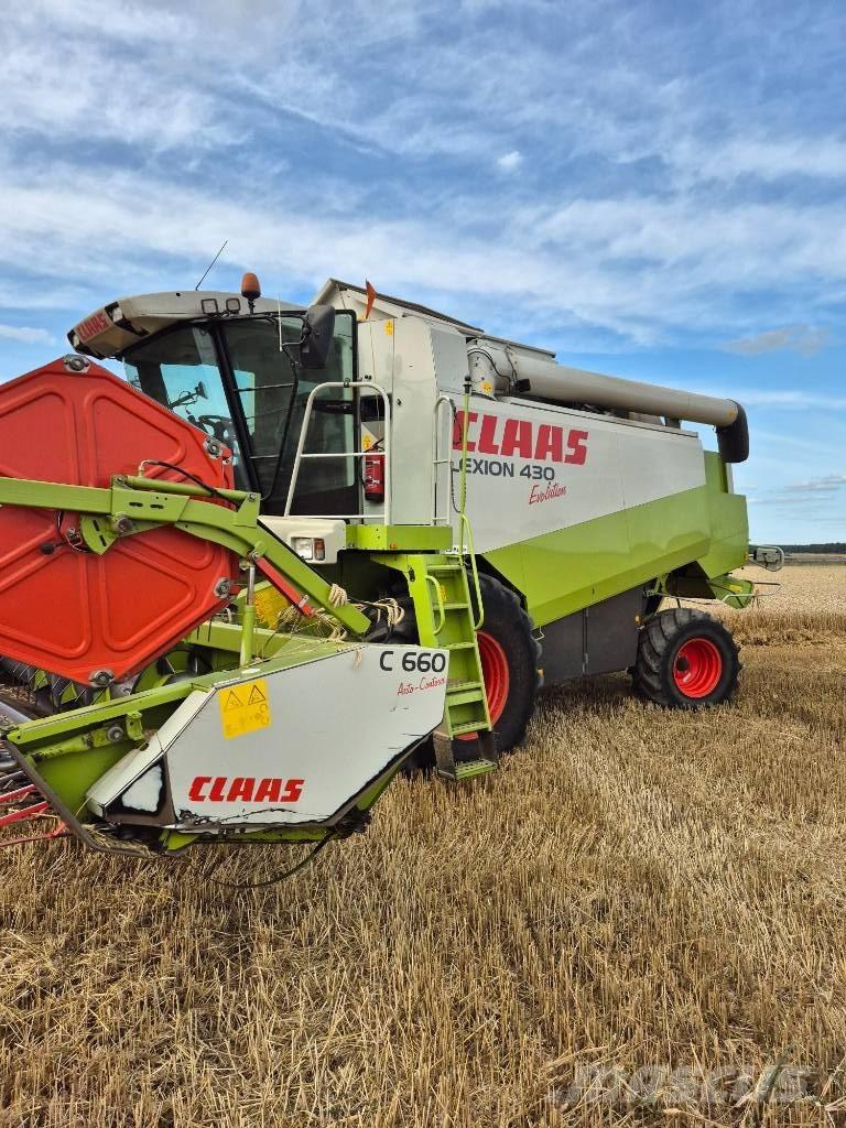 CLAAS Lexion 430 Moissonneuse batteuse
