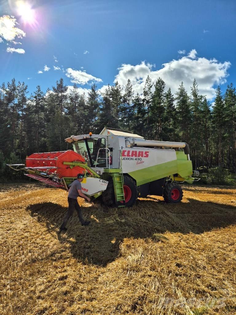 CLAAS Lexion 430 Moissonneuse batteuse